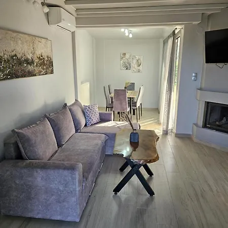 بيت للعطل Olympus Paradise 1 *