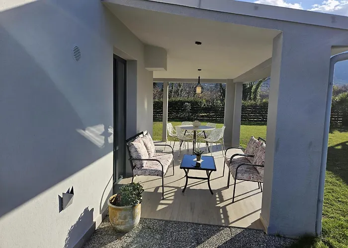 Olympus Paradise 1 *